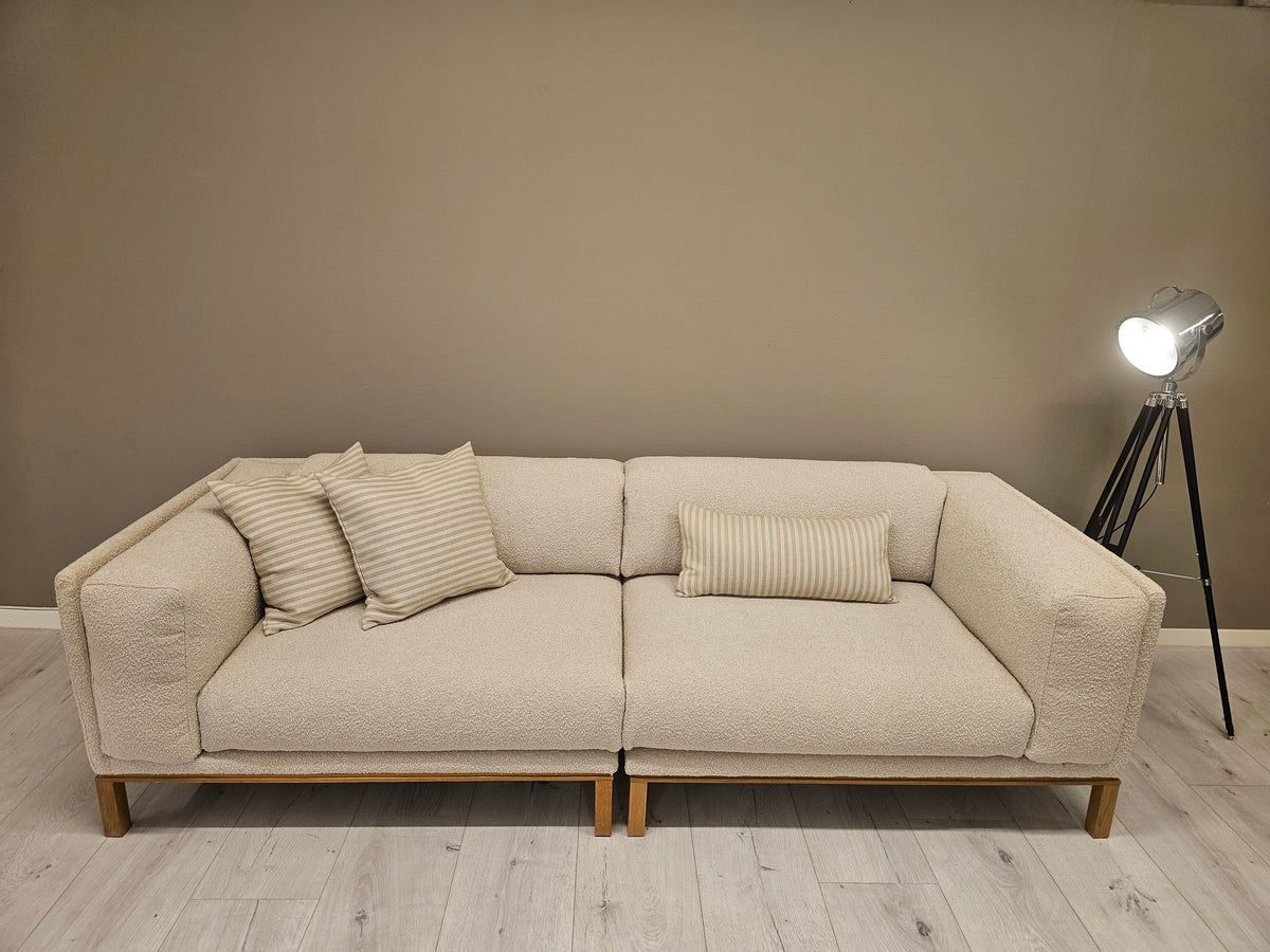 BOLIA Cosy omtrukket i Bouclé