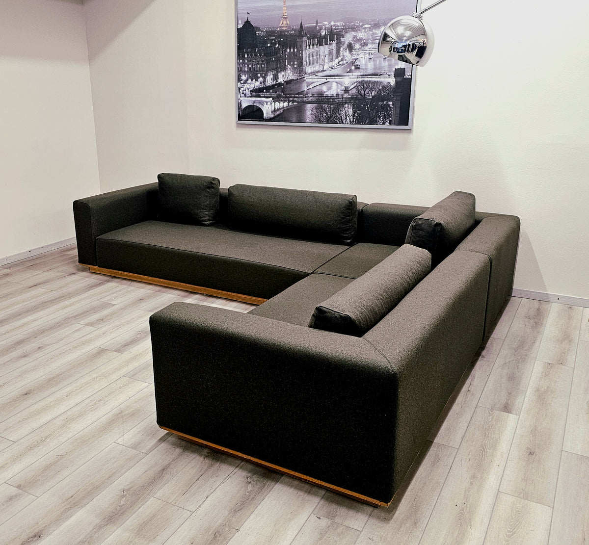 Bolia Element# The Eksklusive and the Only One.