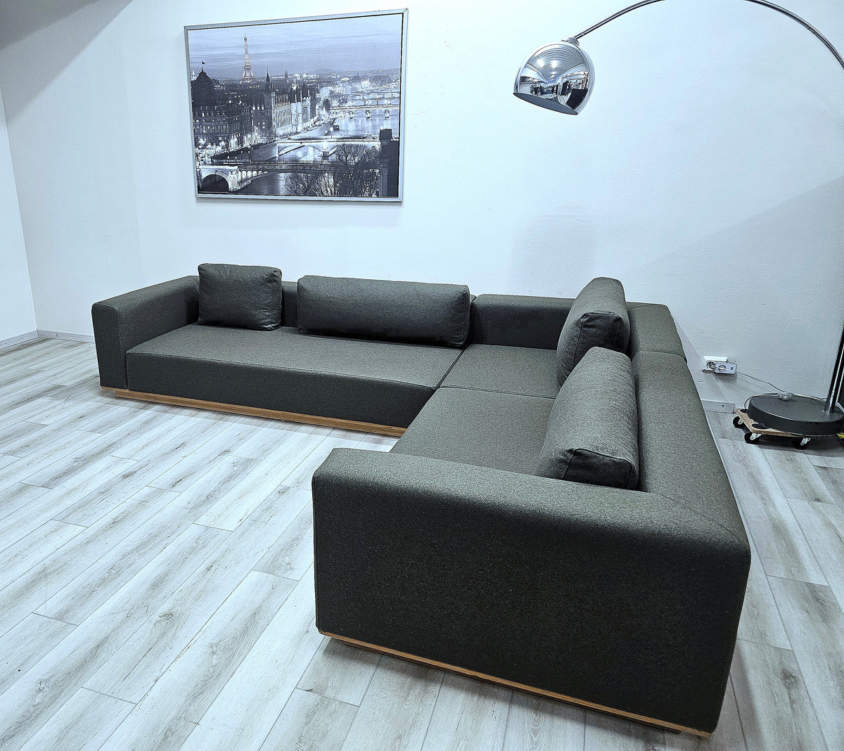 Bolia Element# The Eksklusive and the Only One.