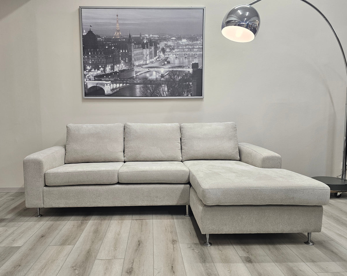 Kompakt Milano 225 cm bredde med sjeselong | inkludert frakt*